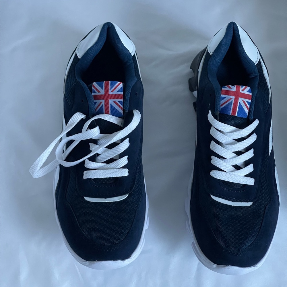 Ultralight Breathable Sneakers for Sport and Gym for men& women Blue & White /42